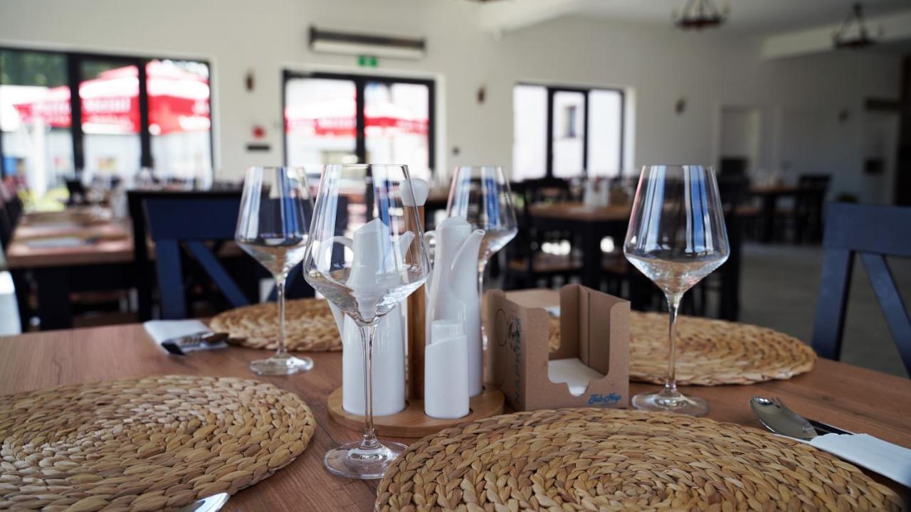 Osada Sluszewo - Apartamenty Restauracja Wydarzenia Gniewino Exteriér fotografie